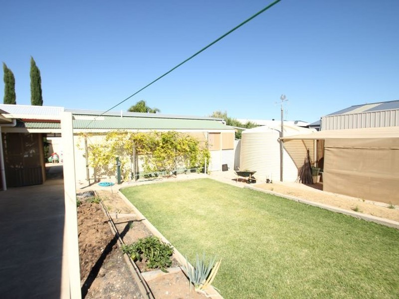 7 Quintrell Street, Moonta Bay SA 5558