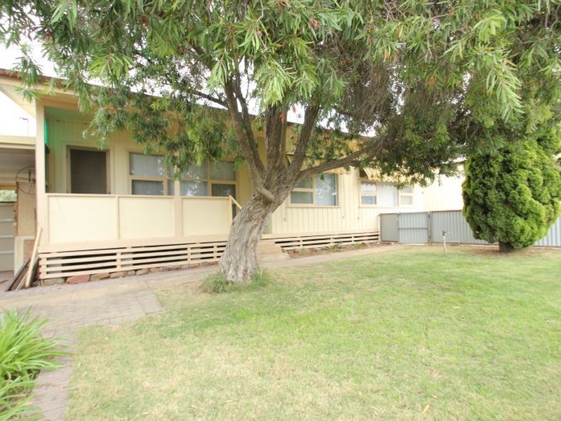 13 Edwards Street, Port Hughes SA 5558