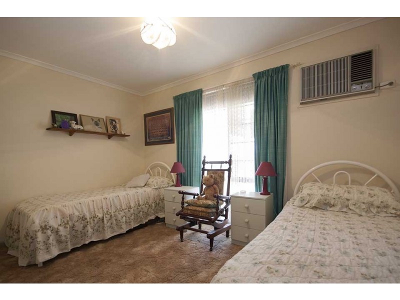 15 Highview Grove, Moonta Bay SA 5558