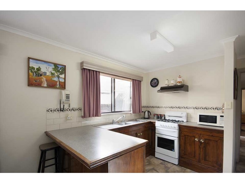 15 Highview Grove, Moonta Bay SA 5558
