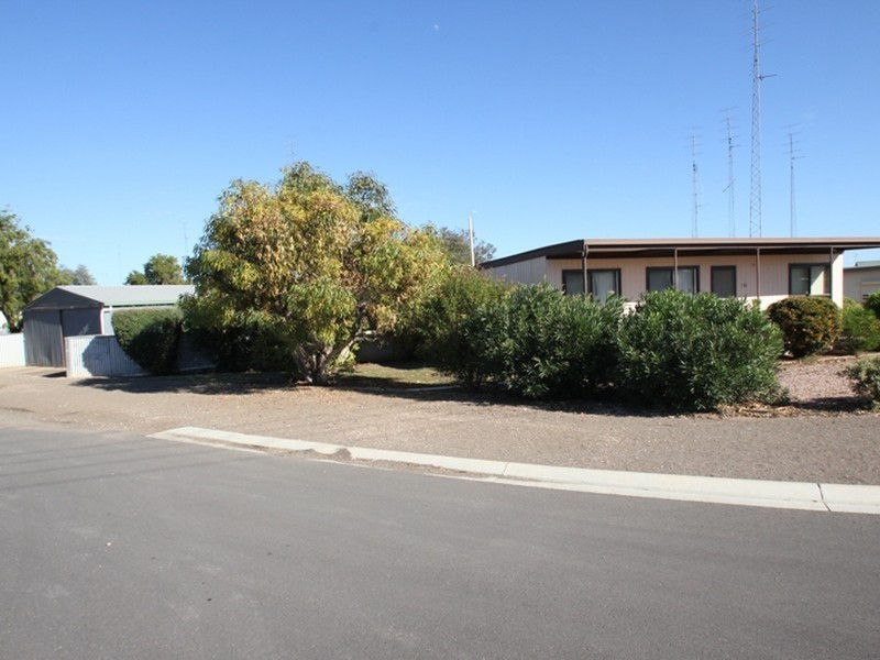 30 Rossiters Road, Moonta Bay SA 5558