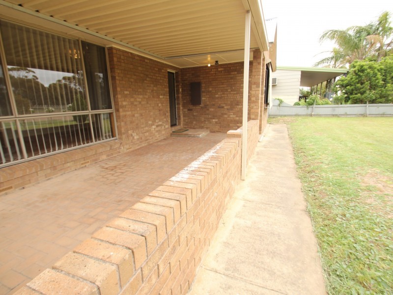 39 Haylock Road, Moonta Bay SA 5558