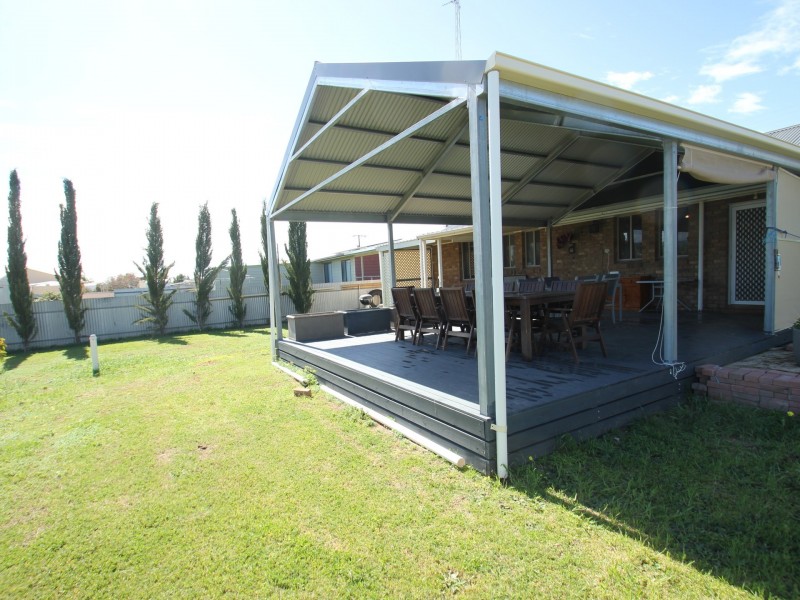 39 Haylock Road, Moonta Bay SA 5558