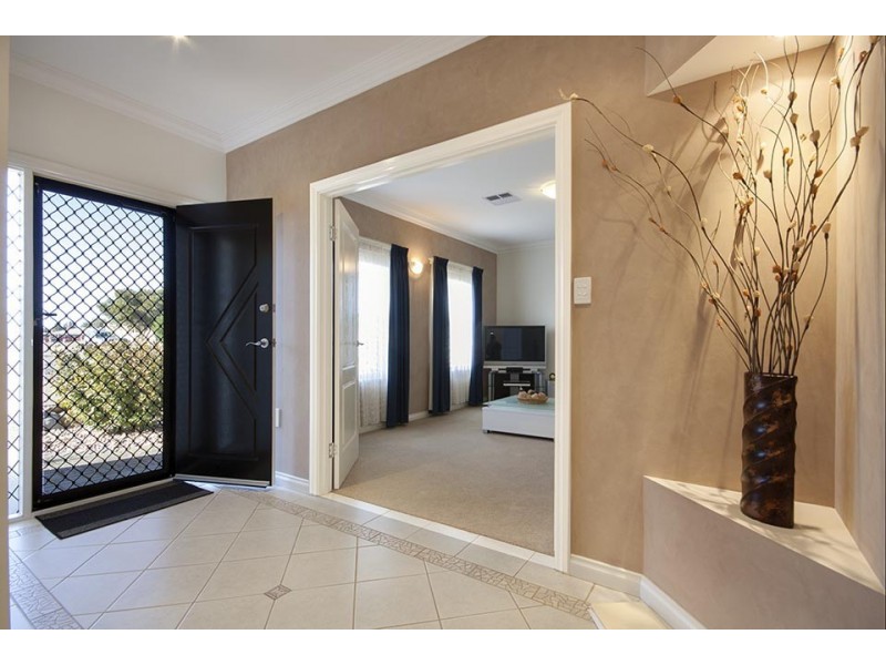 5 Highview Grove, Moonta Bay SA 5558