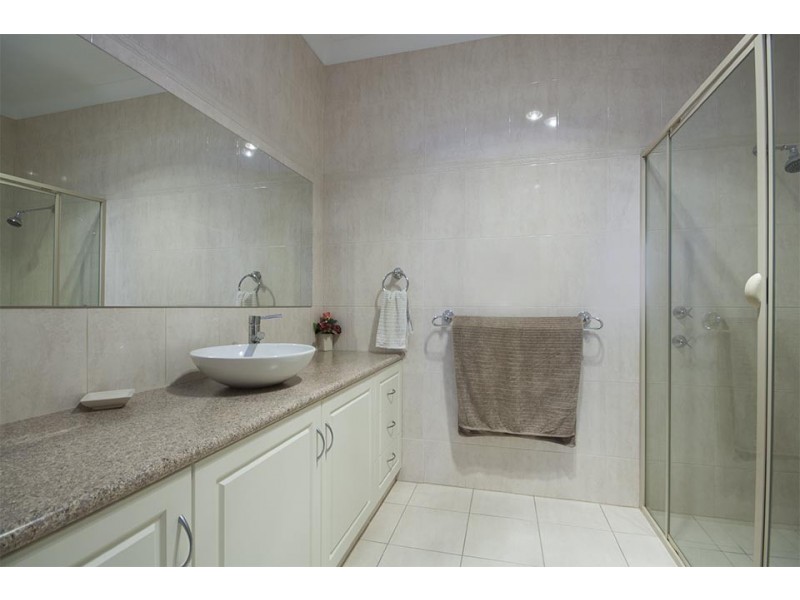 5 Highview Grove, Moonta Bay SA 5558