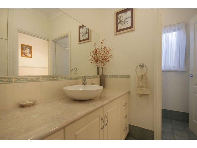 5 Highview Grove, Moonta Bay SA 5558