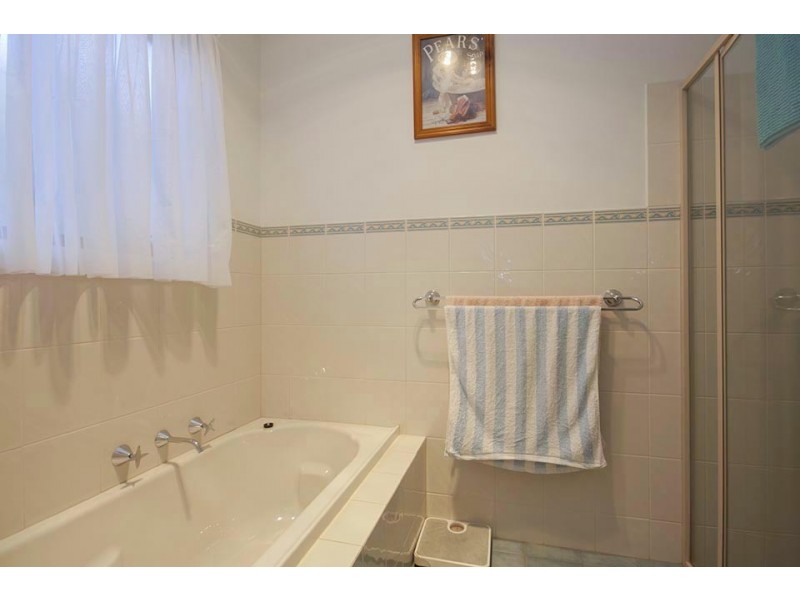 5 Highview Grove, Moonta Bay SA 5558