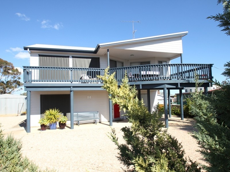 20 Rossiters Road, Moonta Bay SA 5558