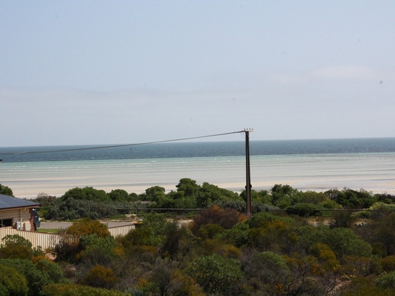4 Moonta Road, Moonta Bay SA 5558