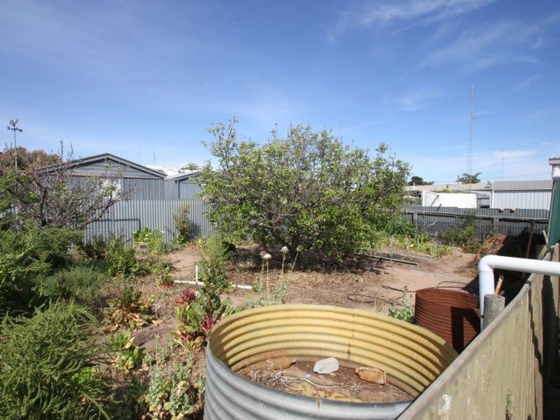 16 Narangga Terrace, Moonta Bay SA 5558