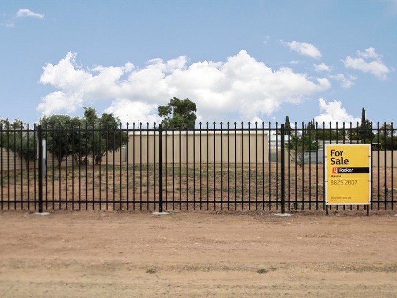 84-86 Monmouth Street, Moonta Bay SA 5558