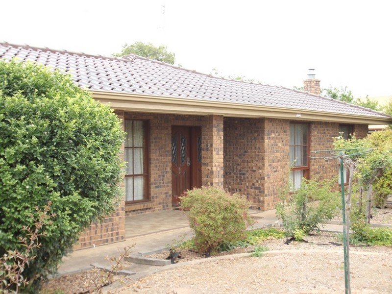 118 Bay Road, Moonta Bay SA 5558