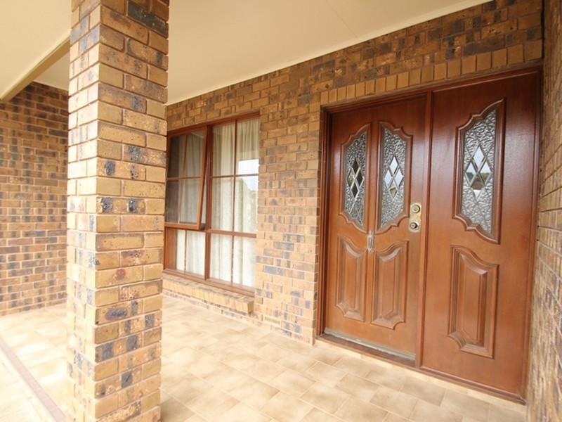 118 Bay Road, Moonta Bay SA 5558
