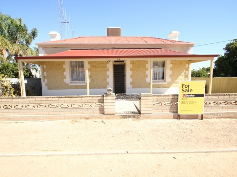 69 Caroline Street, Moonta SA 5558