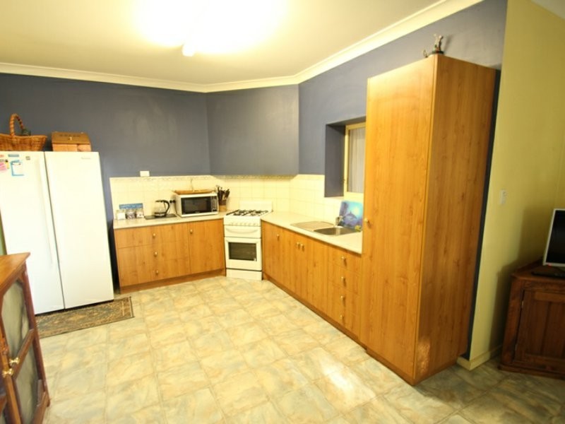 12 Blyth Terrace, Moonta SA 5558