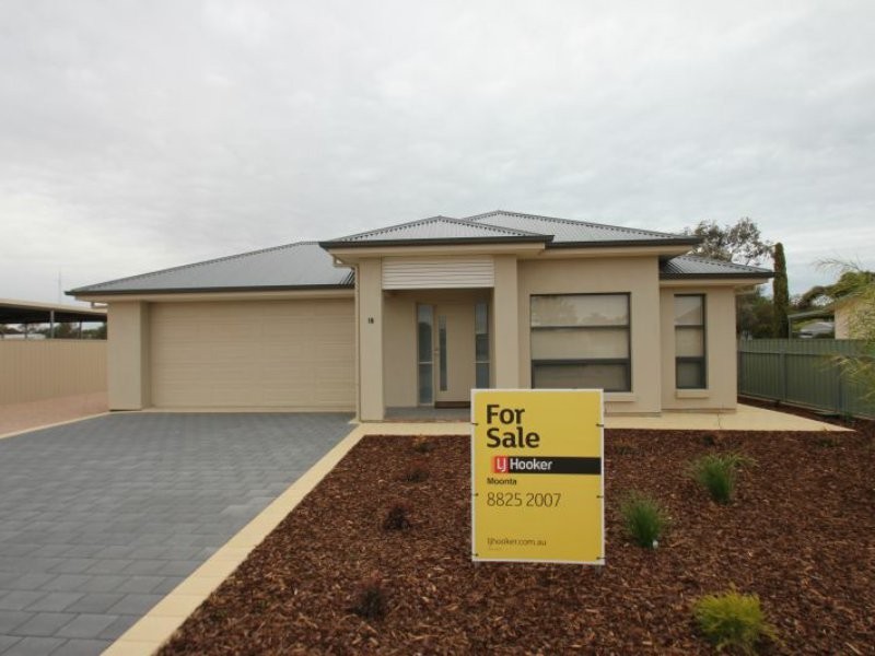 18 Moonta Road, Moonta Bay SA 5558