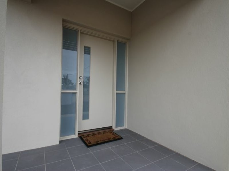 18 Moonta Road, Moonta Bay SA 5558