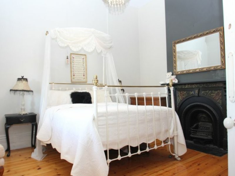 21 Robert Street, Moonta SA 5558