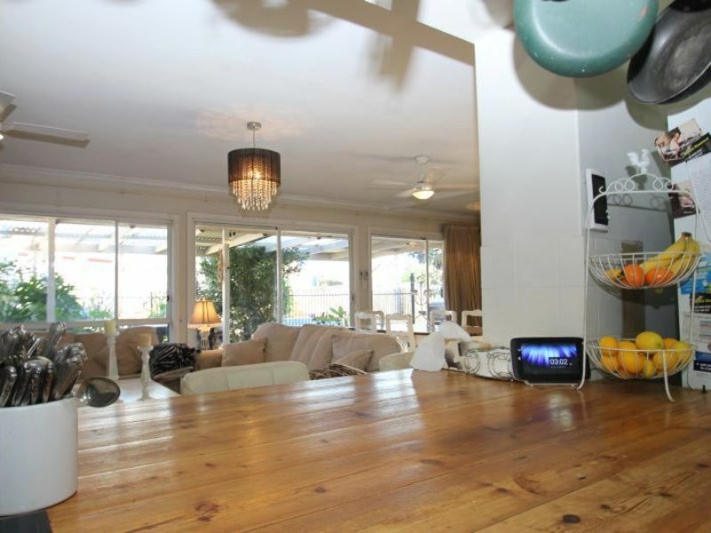 21 Robert Street, Moonta SA 5558