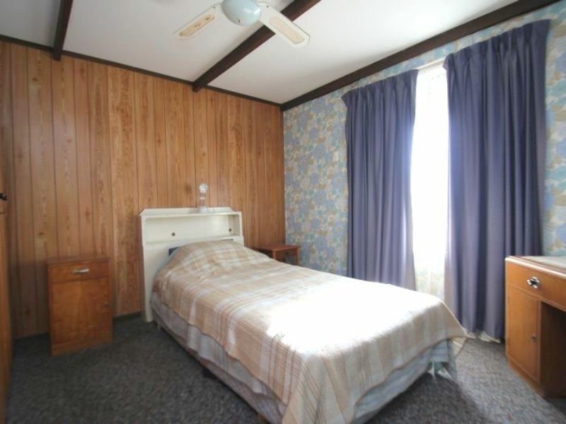 8 Monmouth Street, Moonta Bay SA 5558