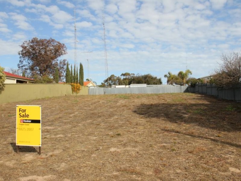 32 Hughes Avenue, Moonta Bay SA 5558