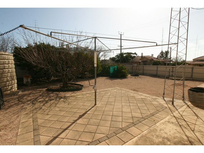 12 Hughes Street, Wallaroo SA 5556