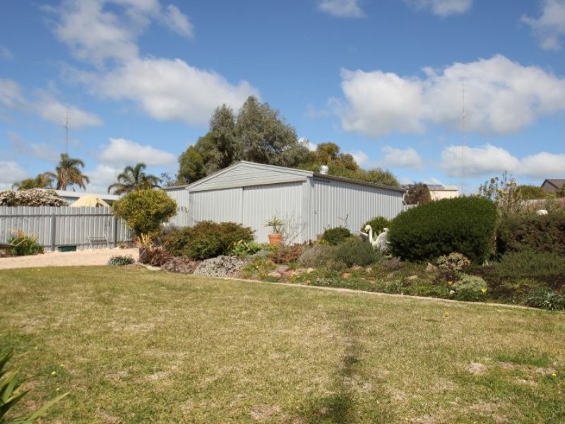 96 Narangga Terrace, Moonta Bay SA 5558