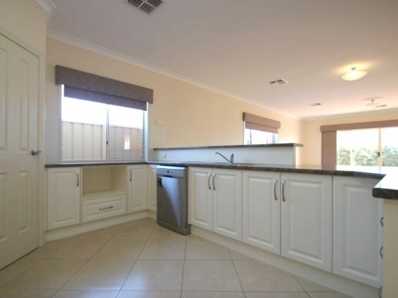 10 William Street, Moonta SA 5558