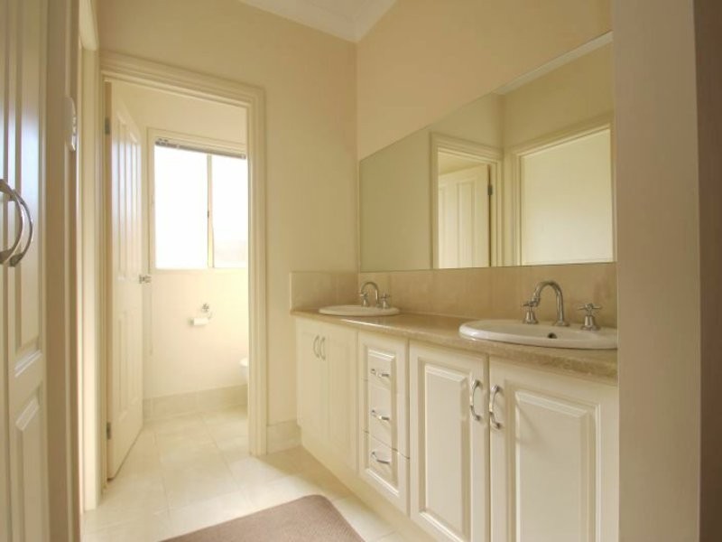 10 William Street, Moonta SA 5558