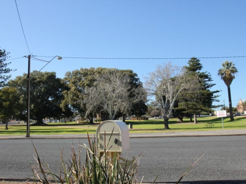 10 William Street, Moonta SA 5558