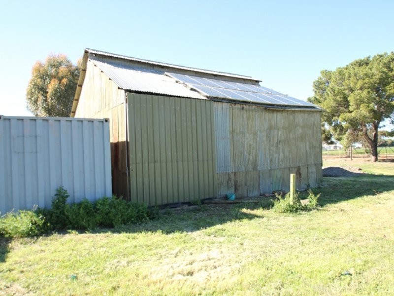 40-42 Railway Terrace, Paskeville SA 5552