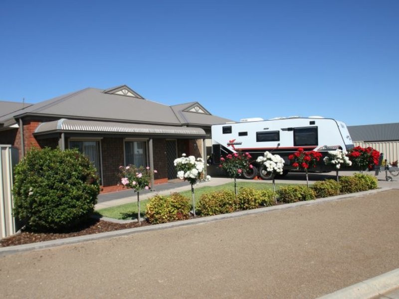 2 Hague Court, Moonta Bay SA 5558