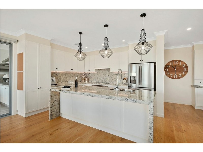 14 Oriental Court, Wallaroo SA 5556