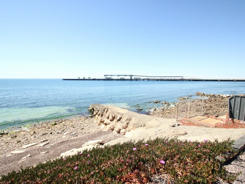 Unit 3/32 Chatfield Terrace, Wallaroo SA 5556