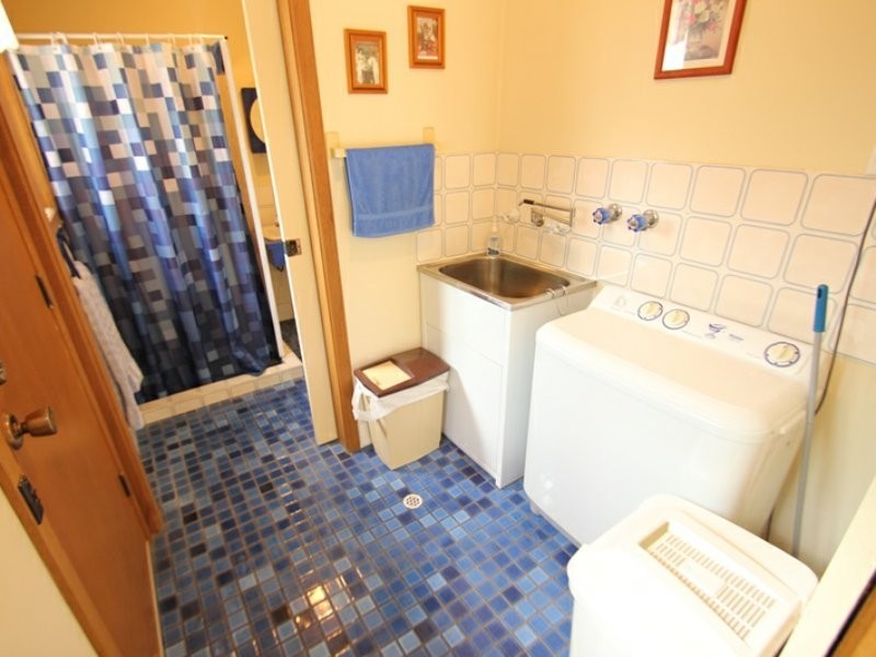 35 Cambridge Street, Moonta Bay SA 5558