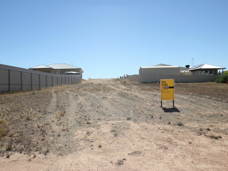 10 Sanders Street, Moonta Bay SA 5558