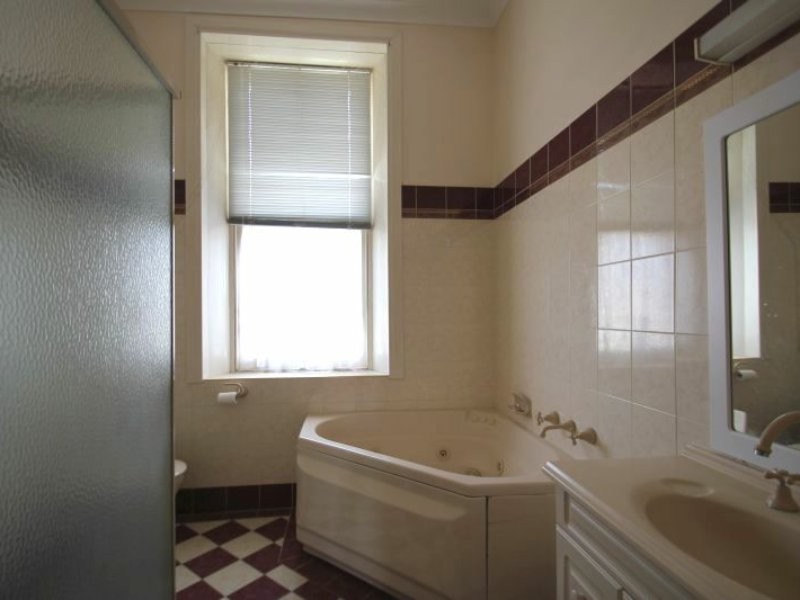 26 George Street, Moonta SA 5558