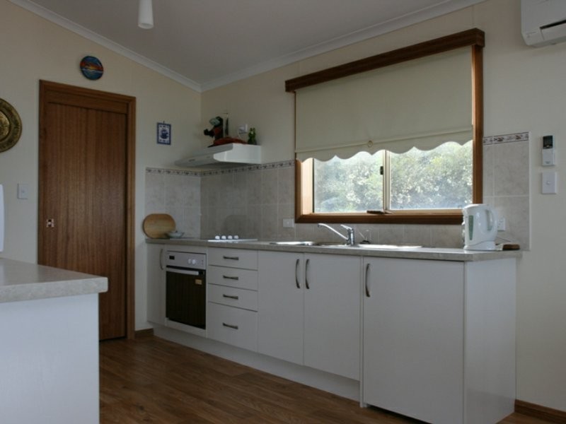 56 Esplanade, North Beach SA 5556