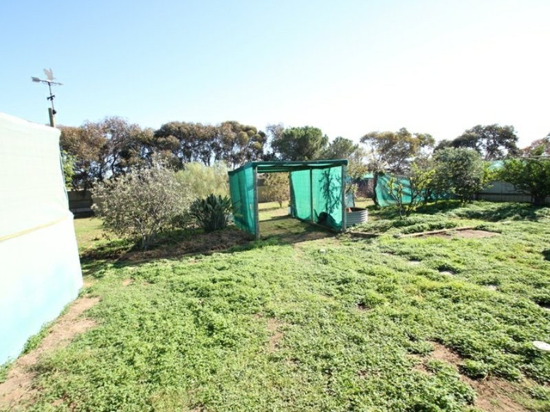 70 Newland Terrace, East Moonta SA 5558