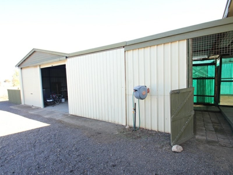 70 Newland Terrace, East Moonta SA 5558