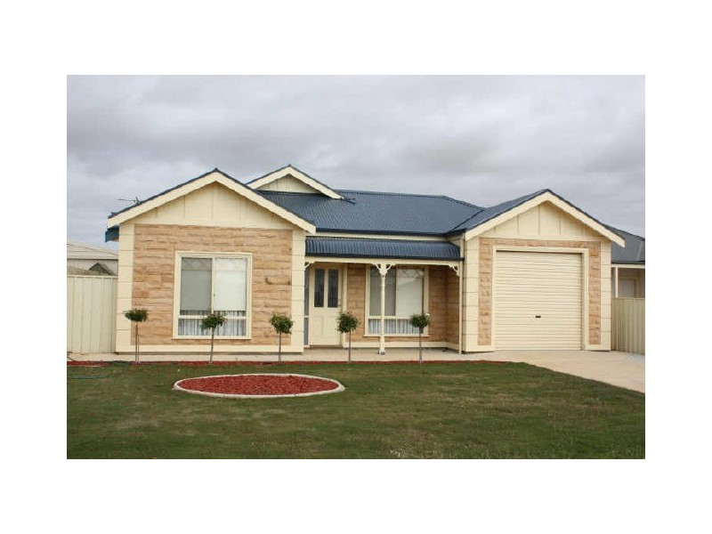 16 Clarke Street, Wallaroo SA 5556