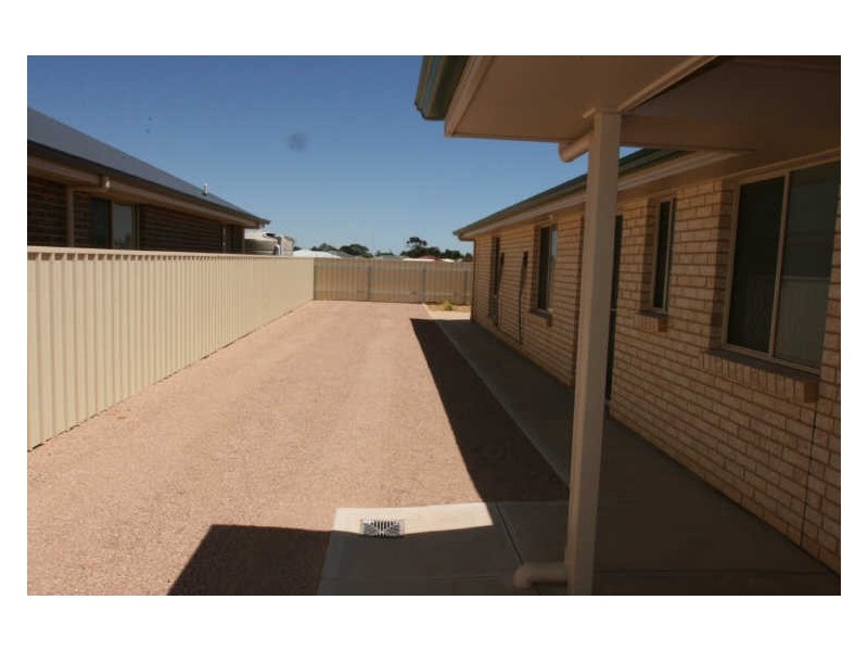 36 John Olsen Drive, Kadina SA 5554