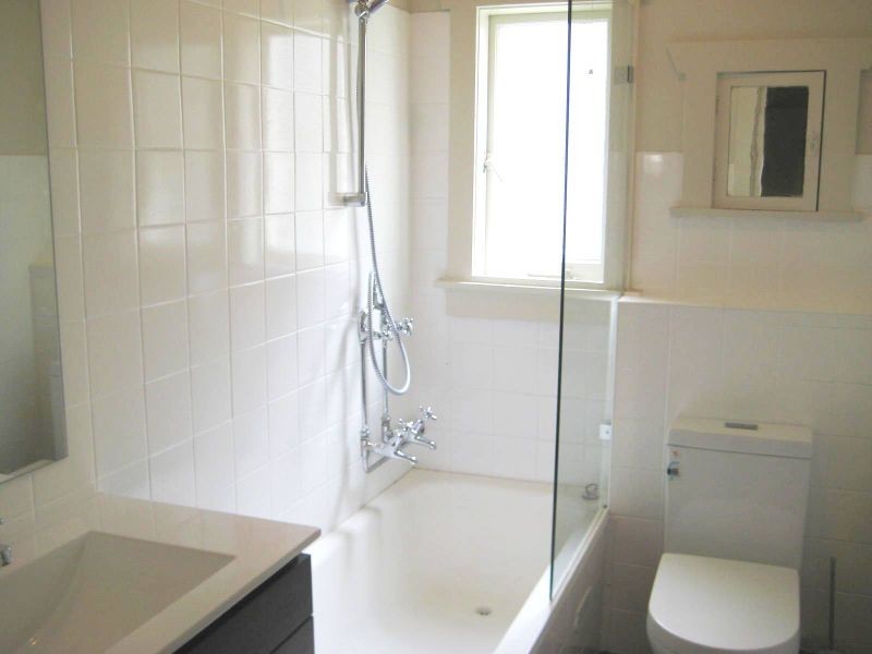 12 Melnotte Avenue, Roseville NSW 2069