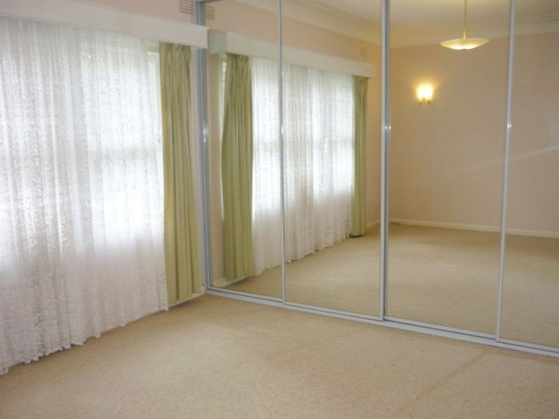 8 Wilfred Avenue, Chatswood NSW 2067