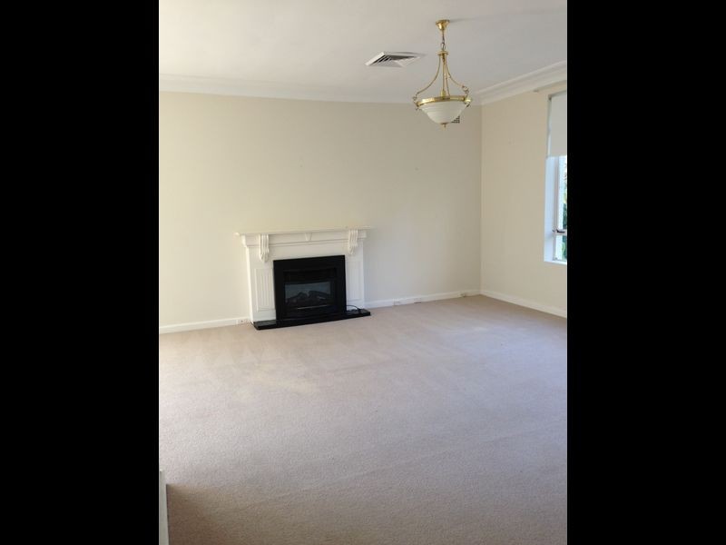 10 Alison Street, Roseville NSW 2069