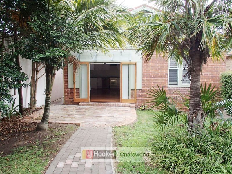 25 Penshurst St (Access frm Penki, Willoughby NSW 2068