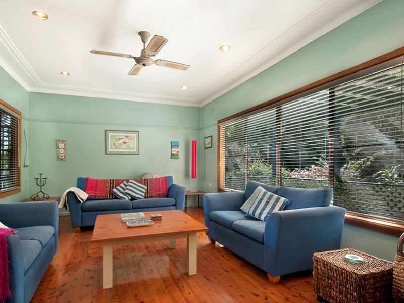 33 Cape Three Points Road, Avoca Beach NSW 2251