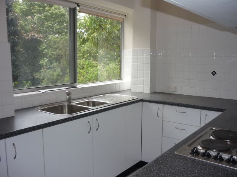 2 Parkside Lane, Chatswood NSW 2067