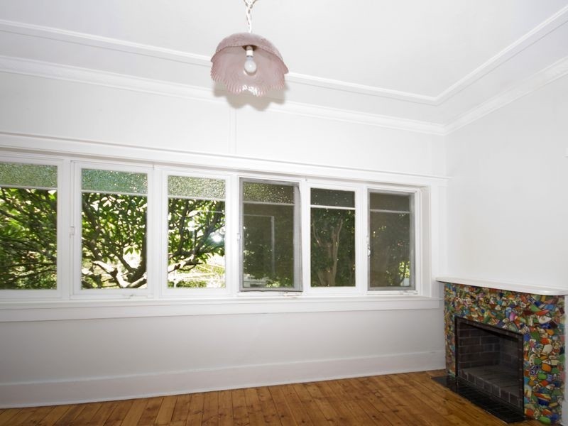 8 Clanville Road, Roseville NSW 2069