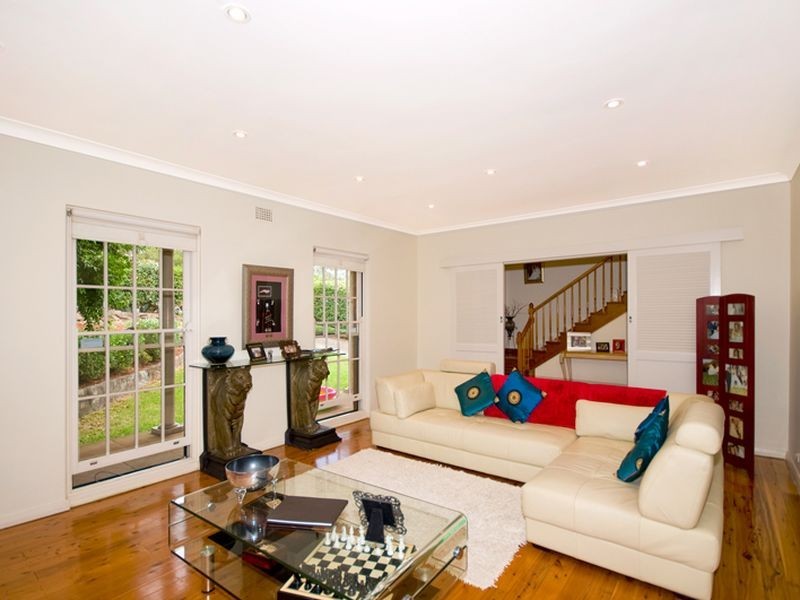 19 Chowne Place, Middle Cove NSW 2068